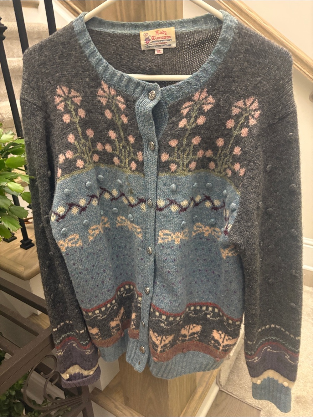 Vtg Lady Clansman Scottish Shetland Wool Fair Isle Floral Cardigan XL